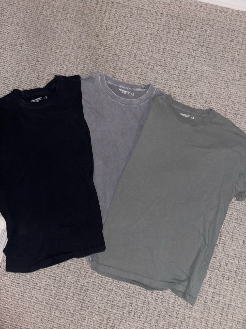 3 Shirts - Abercrombie Men's Crew Neck Tees - Black, Gray, Olive Green - Size XL